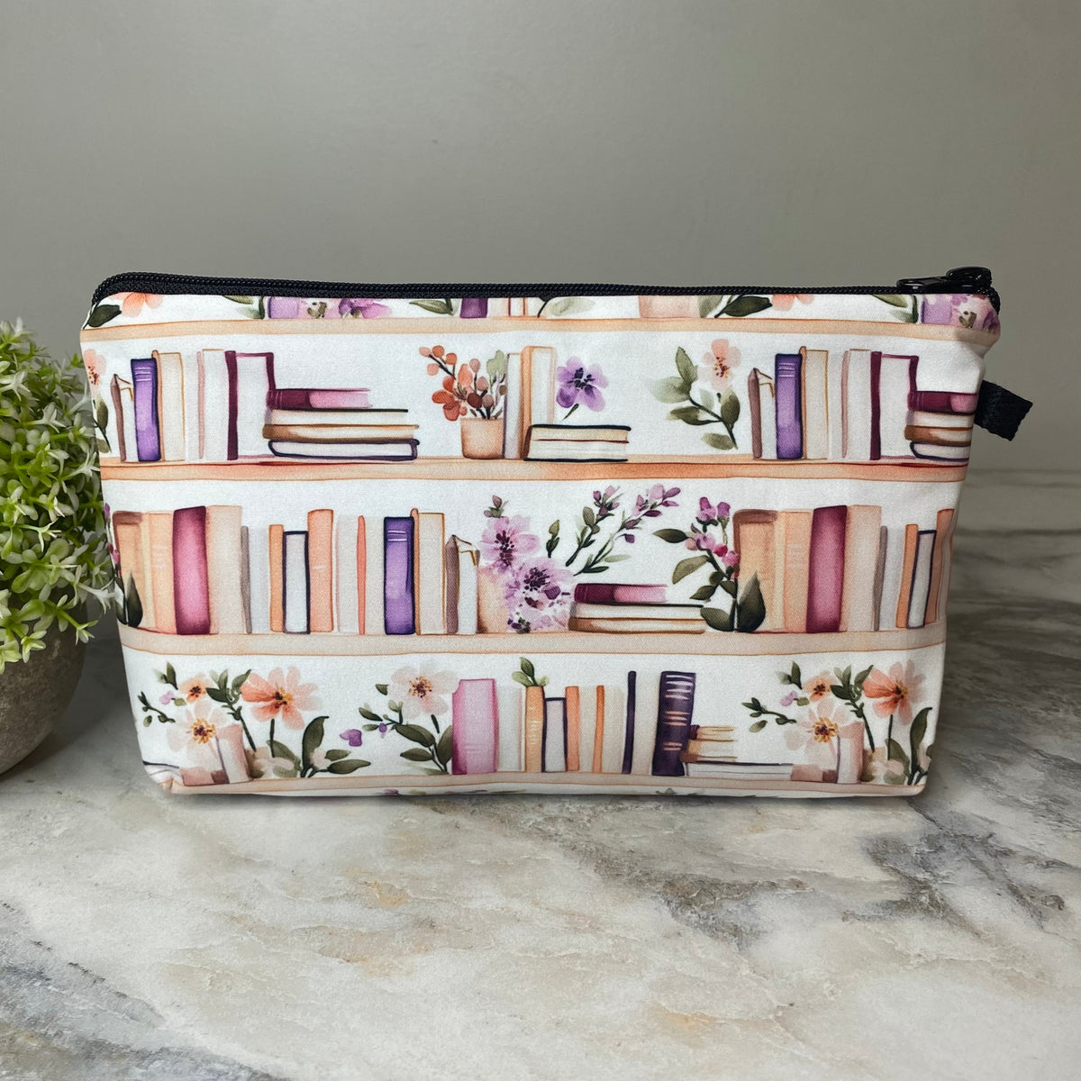 Pouch - Book Bookshelf White Lavender