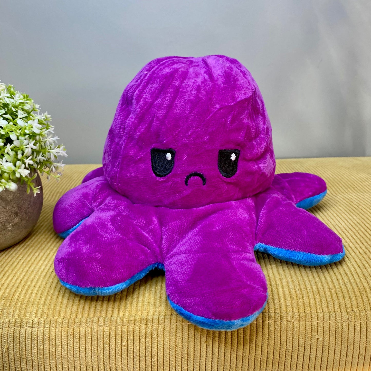 Moody Octopus Toy XL