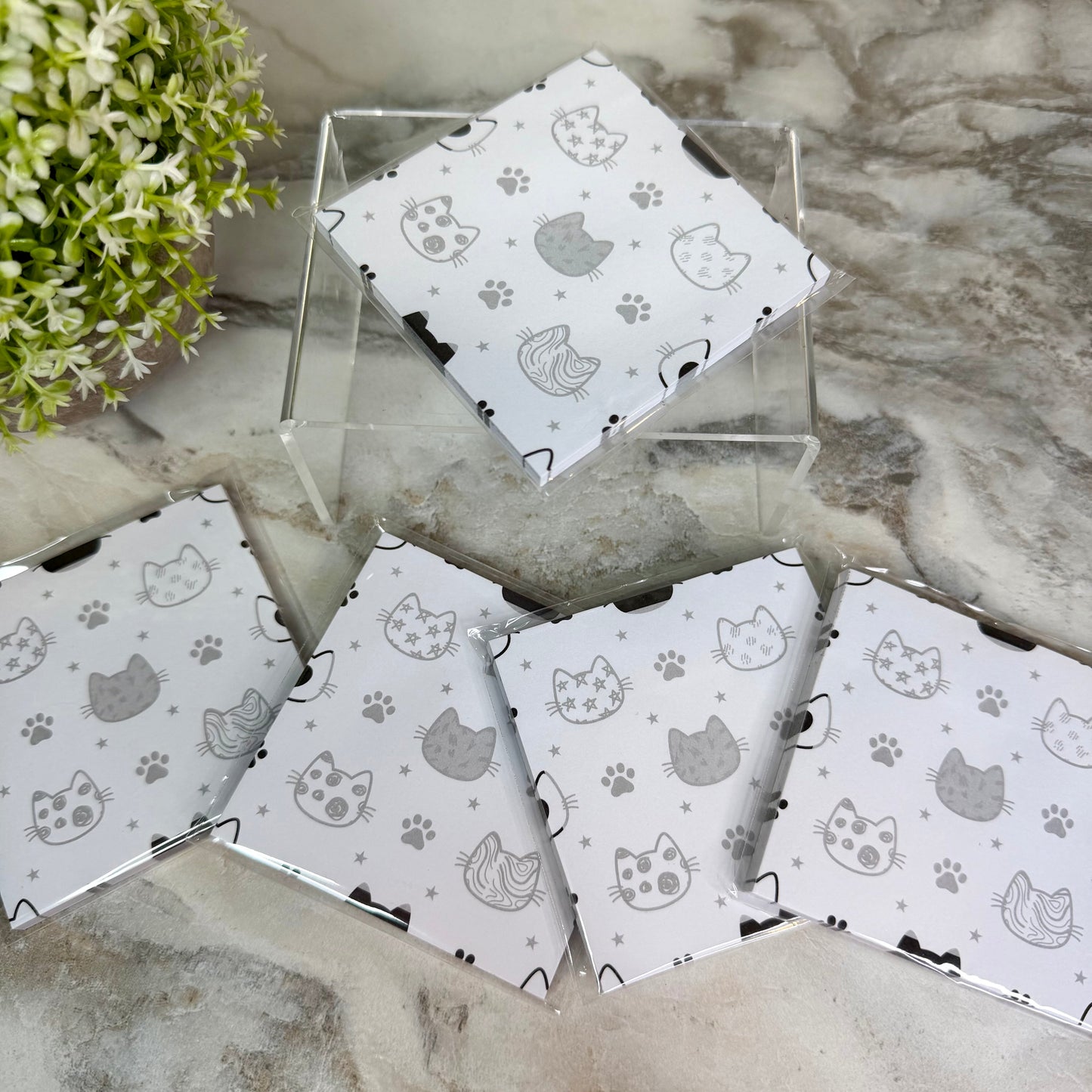 The Sticky Note Collection - Black & White Cat Head