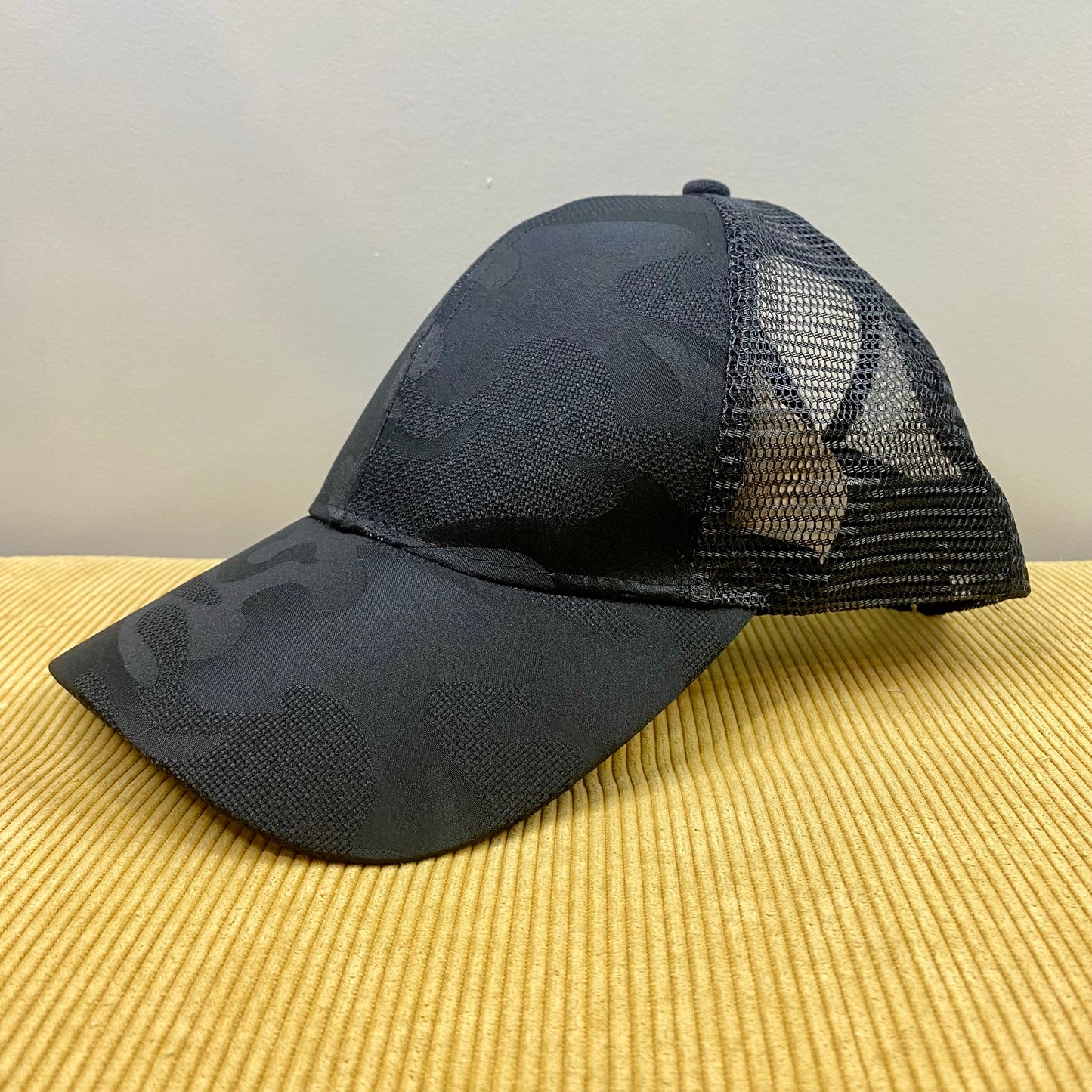 Hat - Ponytail - Black Camo