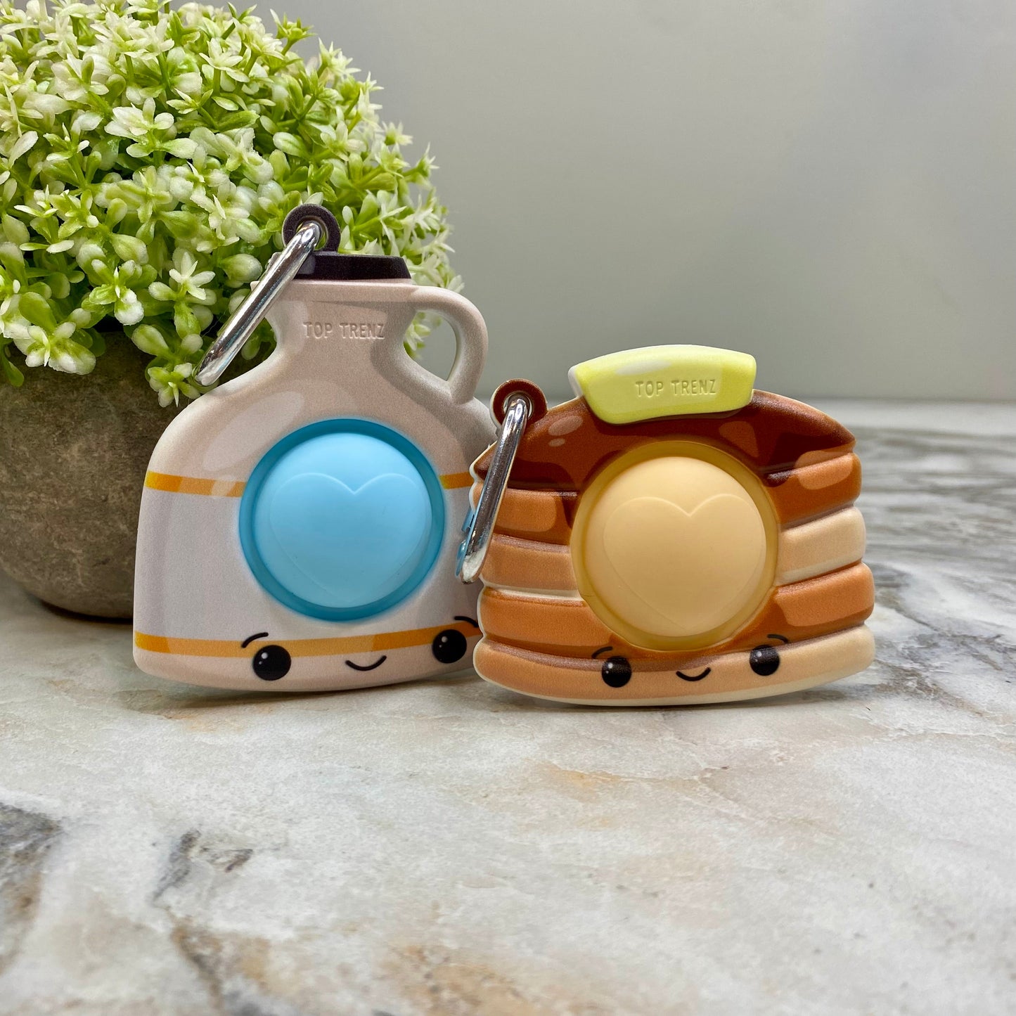 OMG Mega Pop Best Friend Keychain Toy - Pancake & Syrup