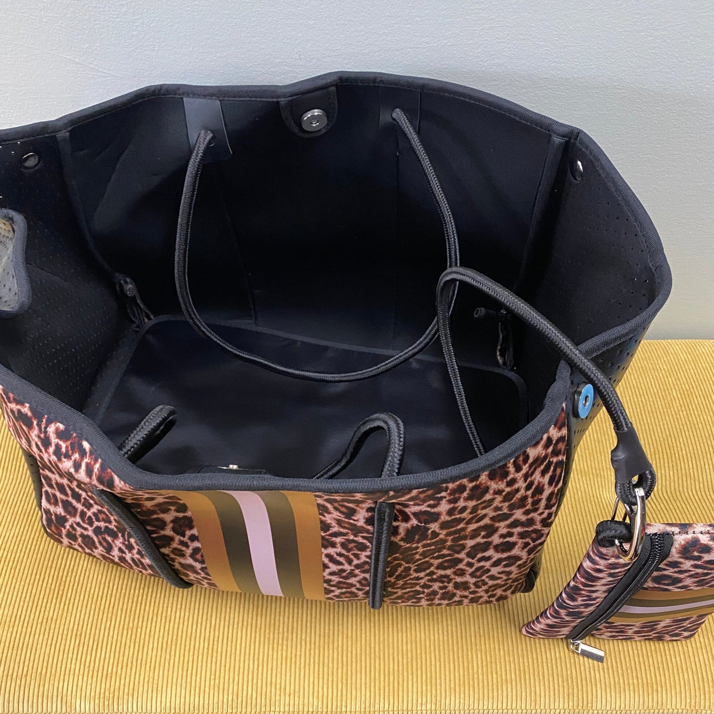 Neoprene Tote - Gold Animal Stripe