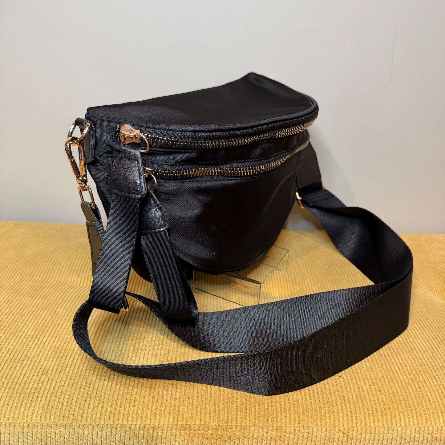 The Roni Nylon Crossbody - Solid Black