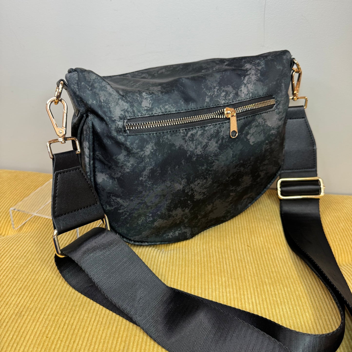 The Roni Nylon Crossbody - Dark Grey / Black Acid Wash