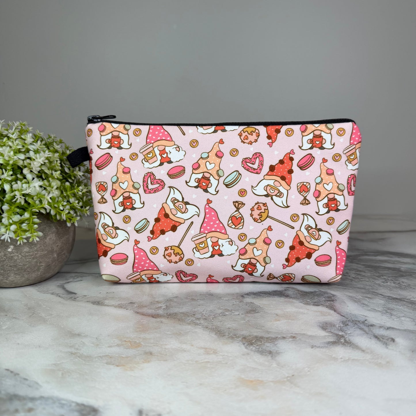 Pouch - Gnome Coffee Cake Pop