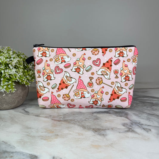 Pouch - Gnome Coffee Cake Pop