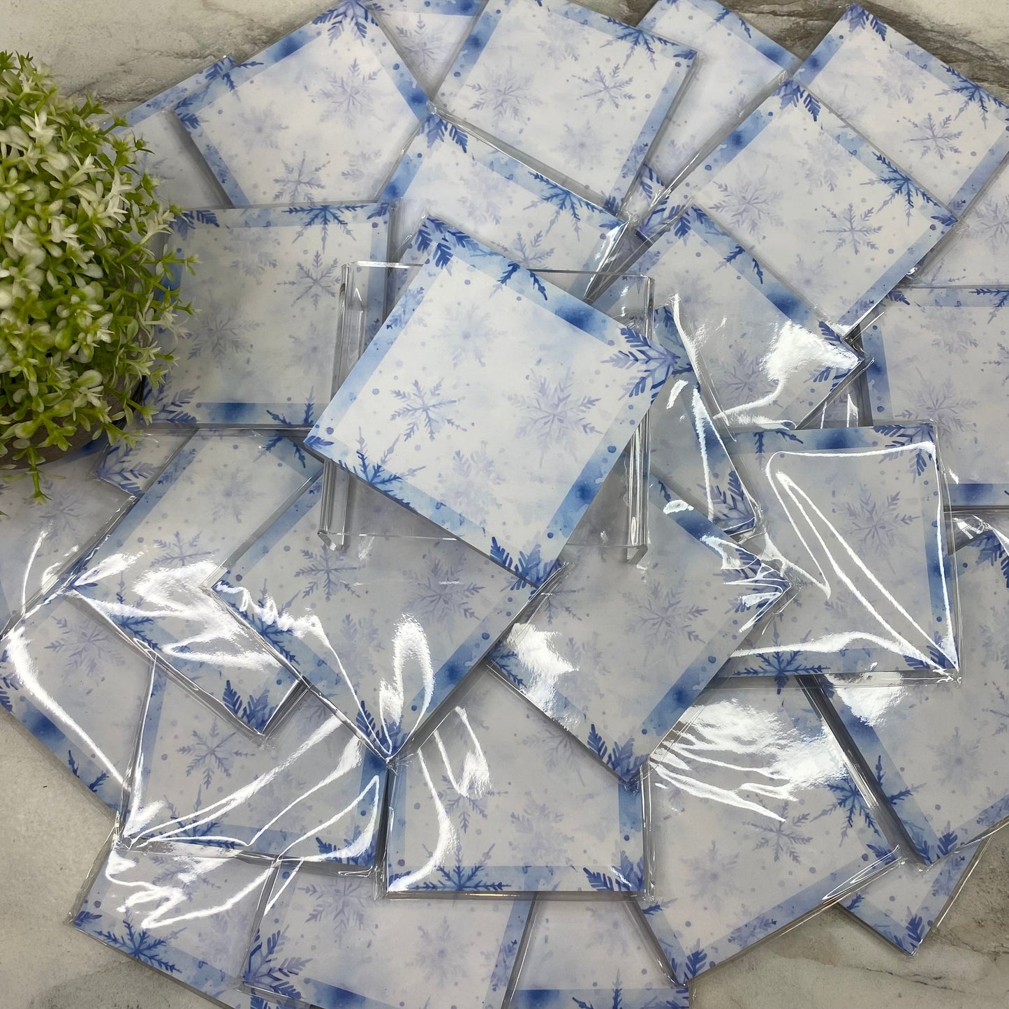 The Sticky Note Collection - Christmas Dark Blue Snowflakes