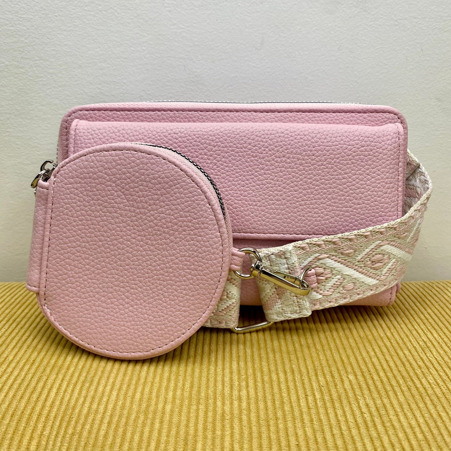 Alice Phone Wallet - PREORDER