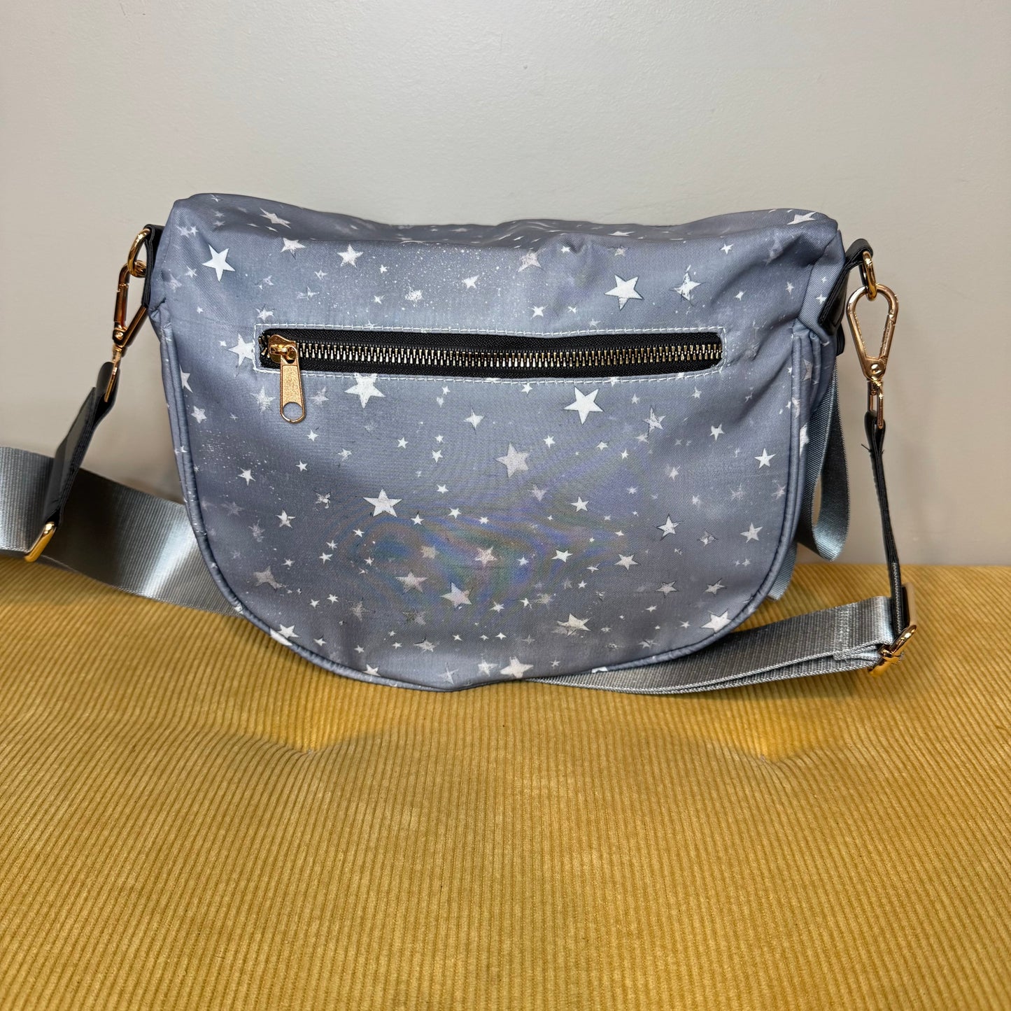 The Roni Nylon Crossbody - Grey Stars