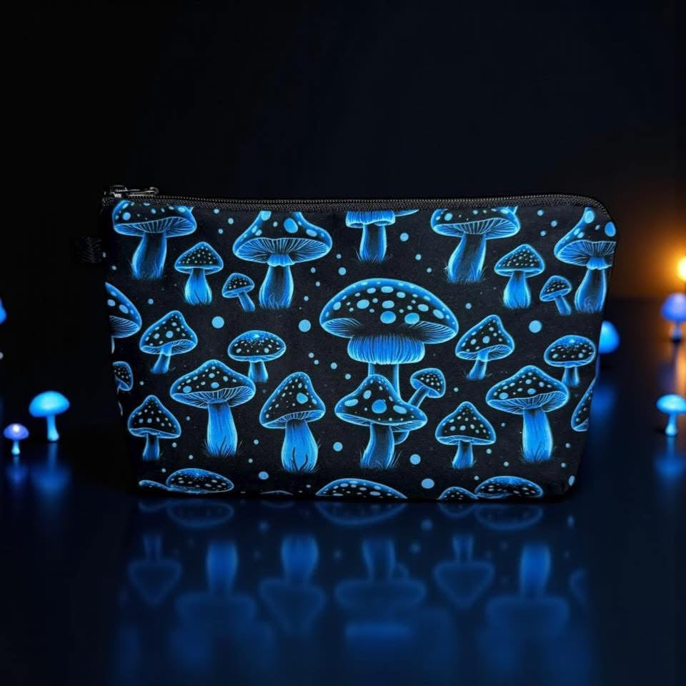 Pouch - Mushrooms Black & Blue