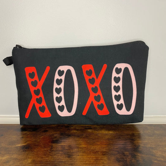 Pouch - XOXO Black