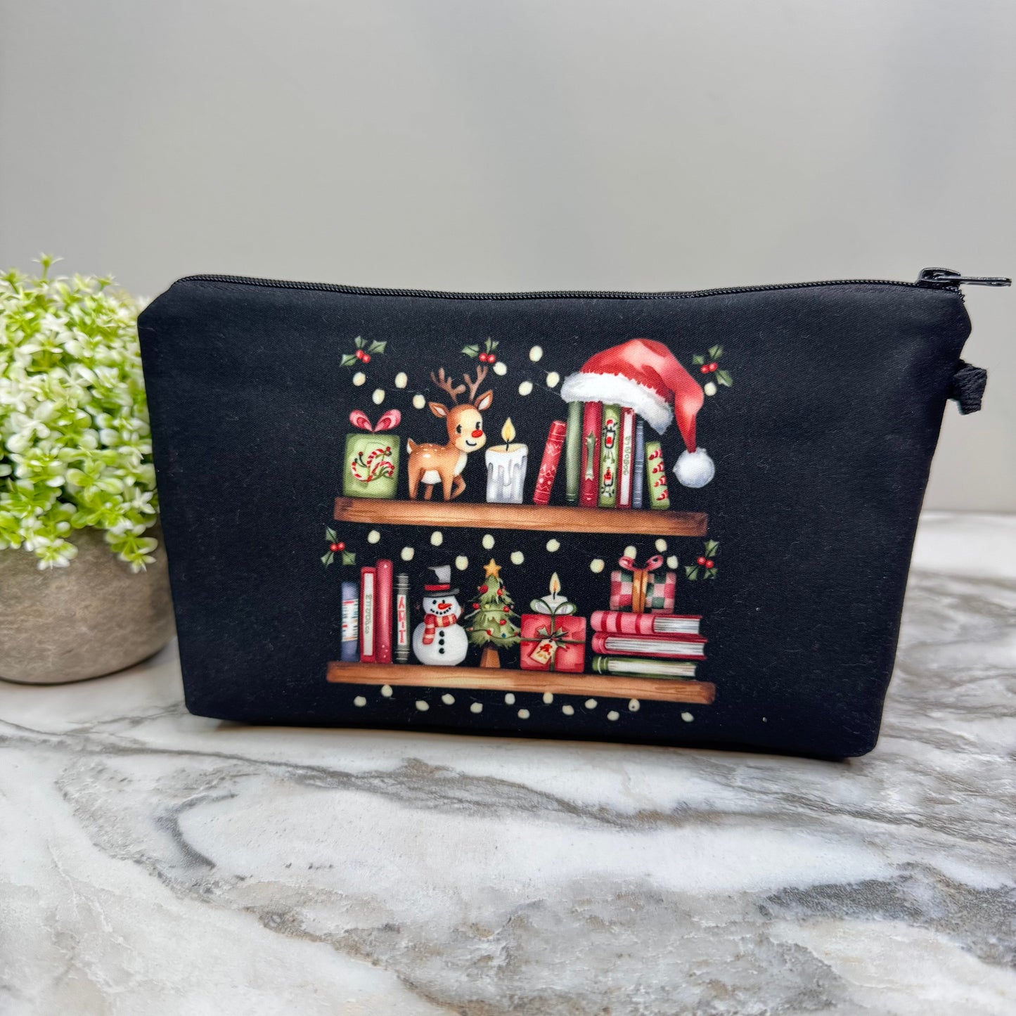 Pouch - Christmas - Winter Book Shelf